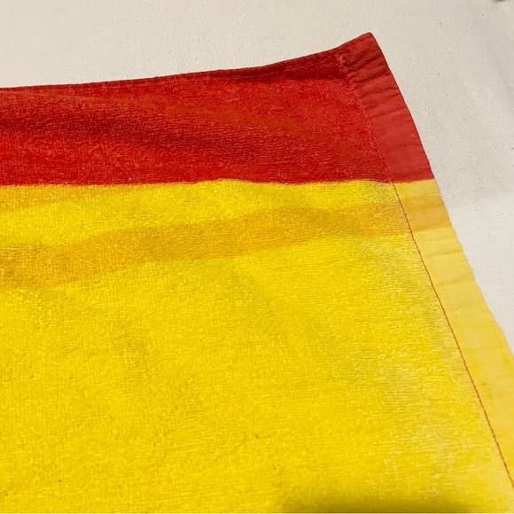 Tim Hortons Timbits Beach Towel - Picture 10 of 16